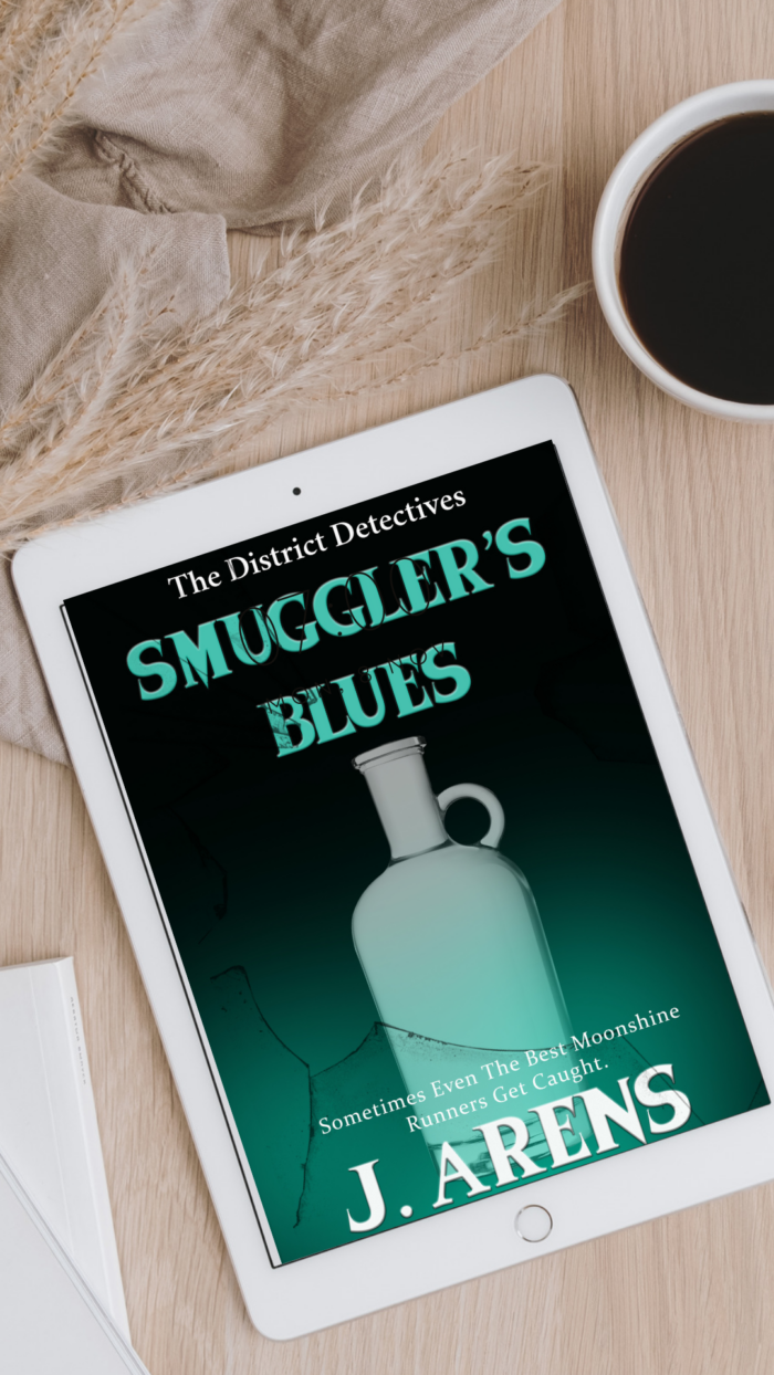 The District Detectives: Smuggler's Blues (Book 4) - Image 3